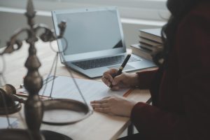 پروژه دانشجویی حقوق